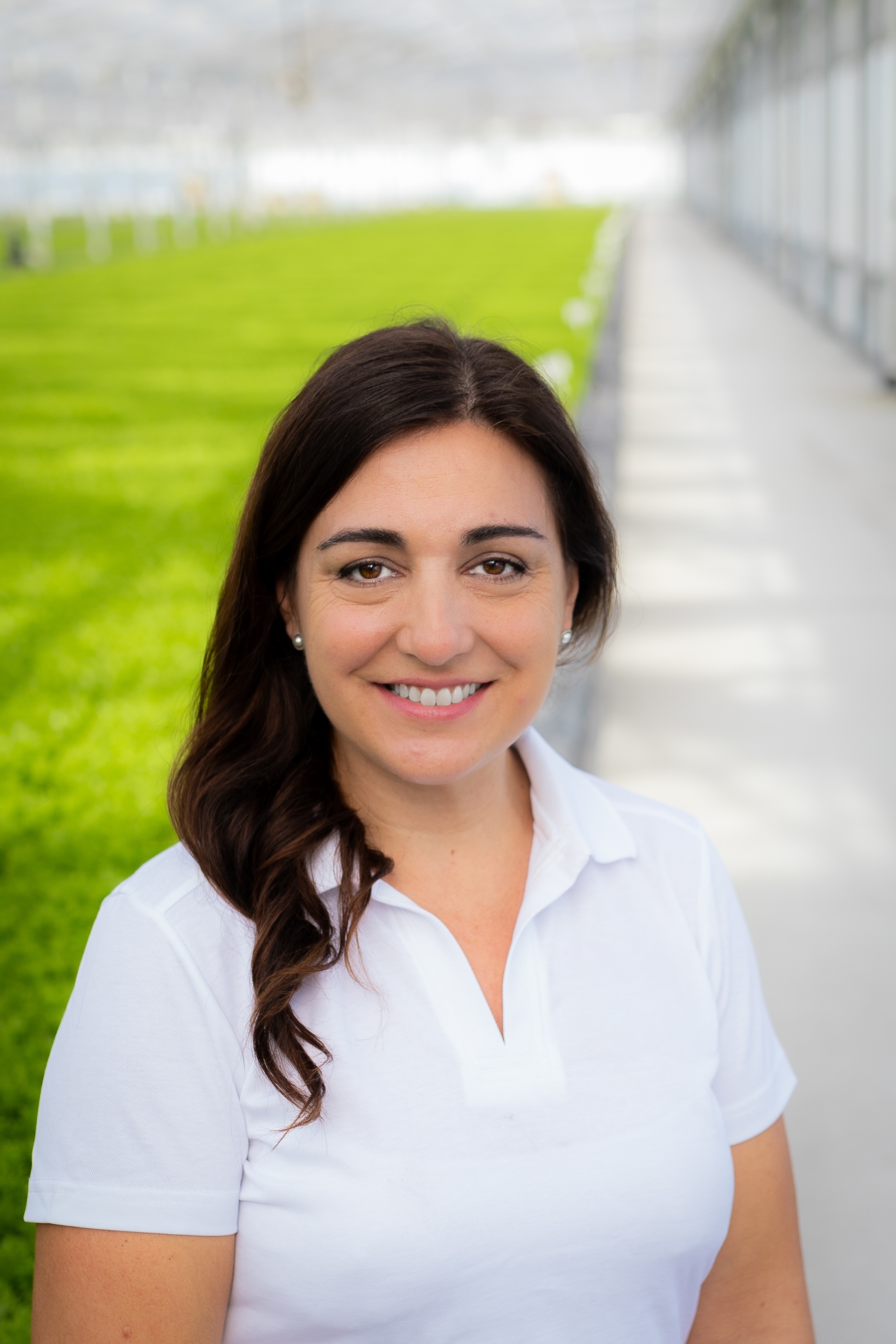 Daniela Alvarez Headshot